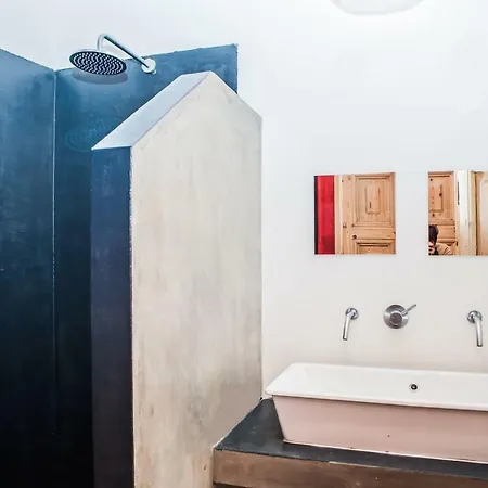 Apartment Alfama Chic 1